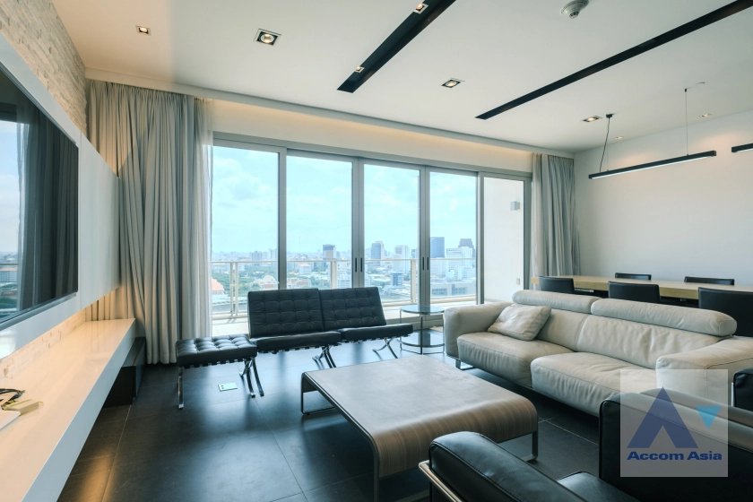  2  3 br Condominium for rent and sale in Ploenchit ,Bangkok BTS Ratchadamri - MRT Silom at 185 Rajadamri AA33394