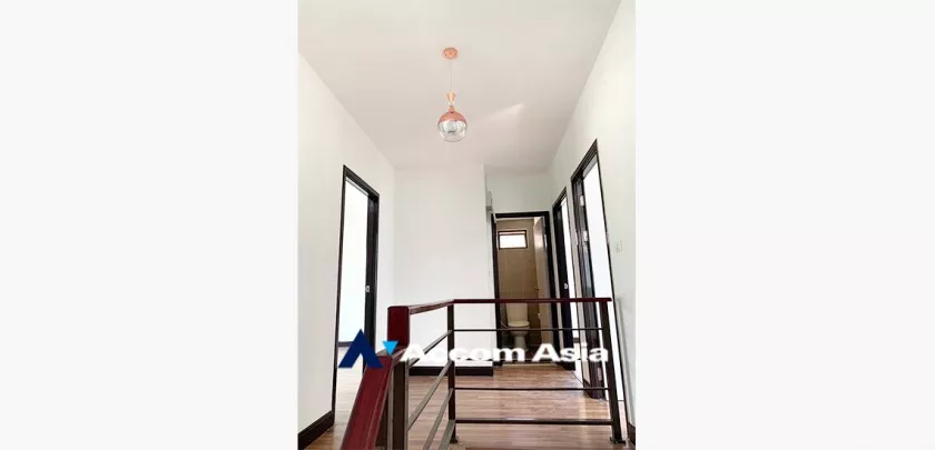 8  4 br House for rent and sale in Dusit ,Bangkok  AA33401