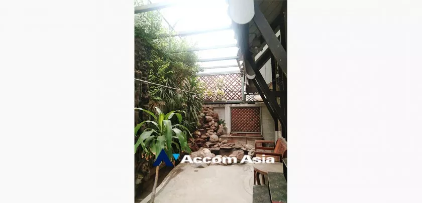 15  4 br House for rent and sale in Dusit ,Bangkok  AA33401