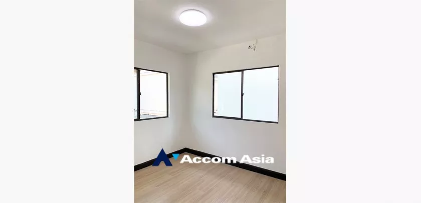 9  4 br House for rent and sale in Dusit ,Bangkok  AA33401