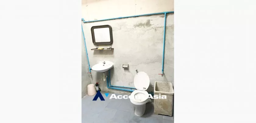 7  Townhouse For Sale in Dusit ,Bangkok  AA33406