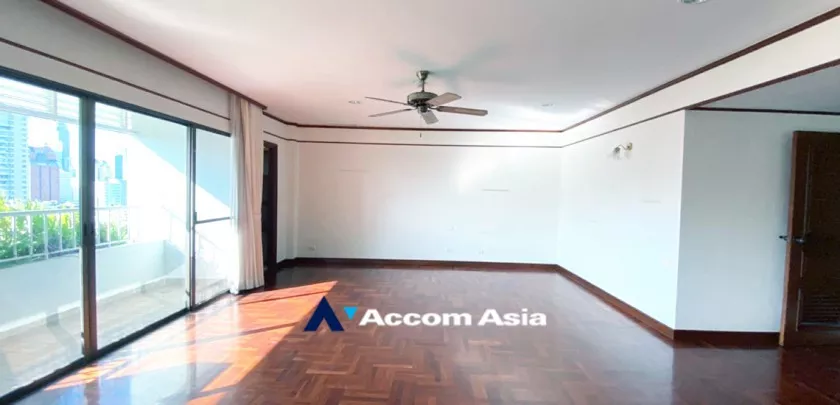 15  3 br Apartment For Rent in Sukhumvit ,Bangkok BTS Phrom Phong at Greenery garden and privacy AA33410