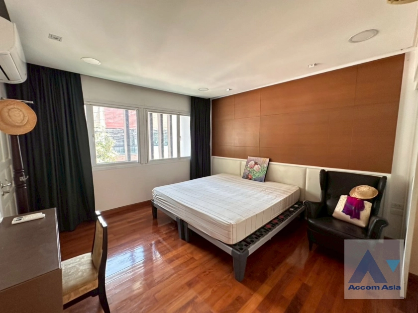 19  3 br House for rent and sale in Sukhumvit ,Bangkok BTS Phrom Phong AA33415