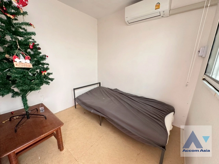 26  3 br House for rent and sale in Sukhumvit ,Bangkok BTS Phrom Phong AA33415