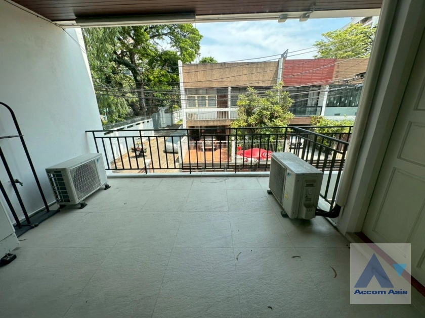 22  3 br House for rent and sale in Sukhumvit ,Bangkok BTS Phrom Phong AA33415