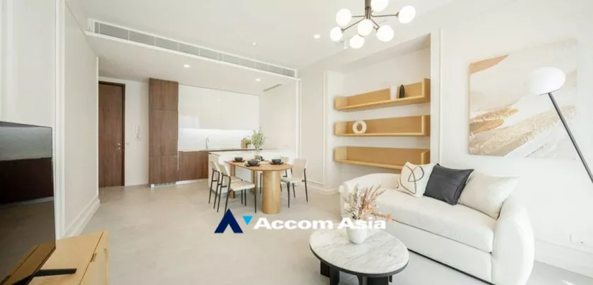  1 Bedroom  Condominium For Rent in Ploenchit, Bangkok  near BTS Ratchadamri (AA33423)