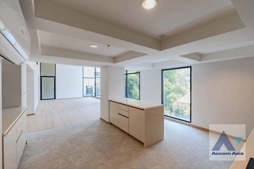  1  3 br Apartment For Rent in Sathorn ,Bangkok BTS Chong Nonsi at Luxury Designed in Prime Area AA33427