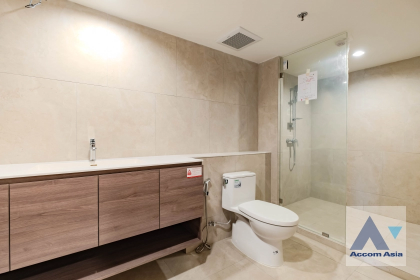 13  3 br Apartment For Rent in Sathorn ,Bangkok BTS Chong Nonsi at Luxury Designed in Prime Area AA33427