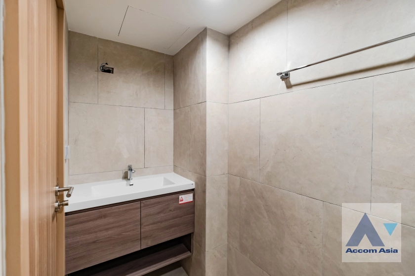 20  3 br Apartment For Rent in Sathorn ,Bangkok BTS Chong Nonsi at Luxury Designed in Prime Area AA33427