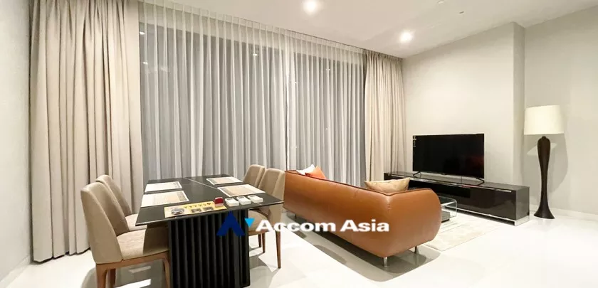  2 Bedrooms  Condominium For Rent in Sukhumvit, Bangkok  near BTS Phrom Phong (AA33428)