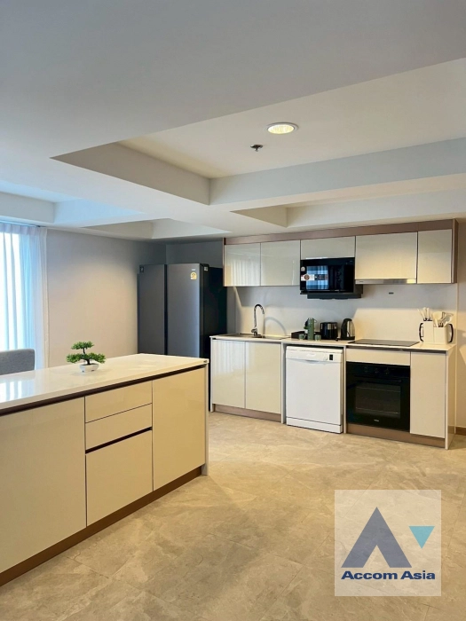 6  4 br Apartment For Rent in Sathorn ,Bangkok BTS Chong Nonsi at Luxury Designed in Prime Area AA33429