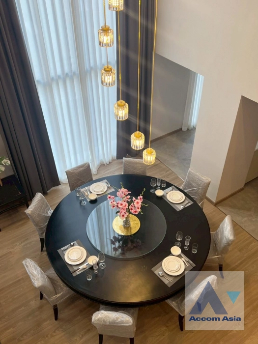 unitDuplex Condo, Pet friendly |  4 Bedrooms  Apartment For Rent in Sathorn, Bangkok  near BTS Chong Nonsi (AA33429)
