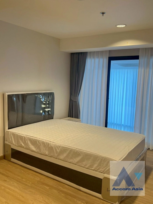 8  4 br Apartment For Rent in Sathorn ,Bangkok BTS Chong Nonsi at Luxury Designed in Prime Area AA33429