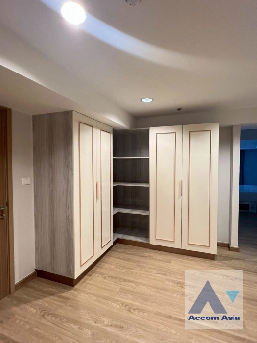 14  4 br Apartment For Rent in Sathorn ,Bangkok BTS Chong Nonsi at Luxury Designed in Prime Area AA33429