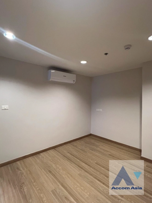 16  4 br Apartment For Rent in Sathorn ,Bangkok BTS Chong Nonsi at Luxury Designed in Prime Area AA33429