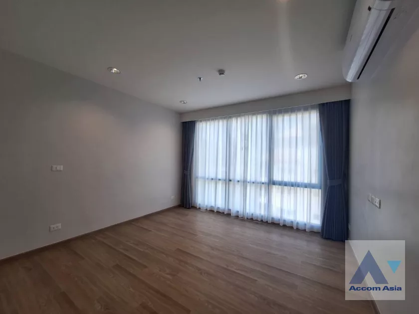 4  2 br Apartment For Rent in Sathorn ,Bangkok BTS Chong Nonsi at Luxury Designed in Prime Area AA33433