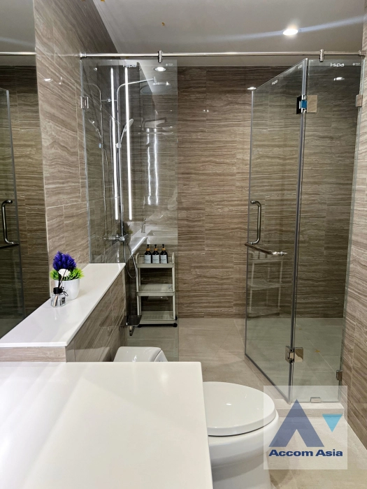 12  2 br Apartment For Rent in Sathorn ,Bangkok BTS Chong Nonsi at Luxury Designed in Prime Area AA33433