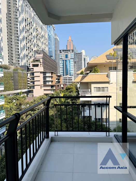 16  2 br Apartment For Rent in Sathorn ,Bangkok BTS Chong Nonsi at Luxury Designed in Prime Area AA33433