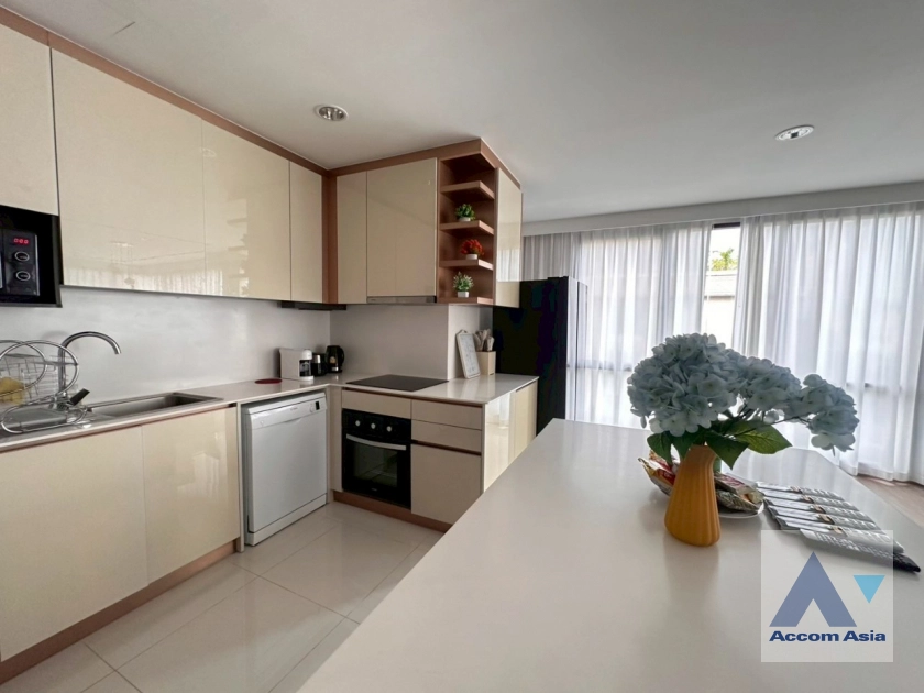 8  4 br Apartment for rent and sale in Sathorn ,Bangkok BTS Chong Nonsi at Luxury Designed in Prime Area AA33434