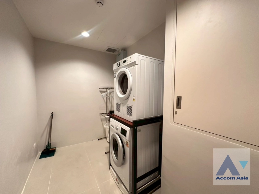 33  4 br Apartment for rent and sale in Sathorn ,Bangkok BTS Chong Nonsi at Luxury Designed in Prime Area AA33434