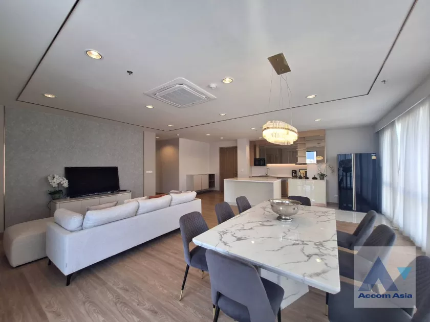  1  4 br Apartment For Rent in Sathorn ,Bangkok BTS Chong Nonsi at Luxury Designed in Prime Area AA33435