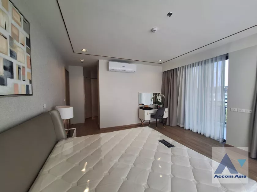 17  4 br Apartment For Rent in Sathorn ,Bangkok BTS Chong Nonsi at Luxury Designed in Prime Area AA33435
