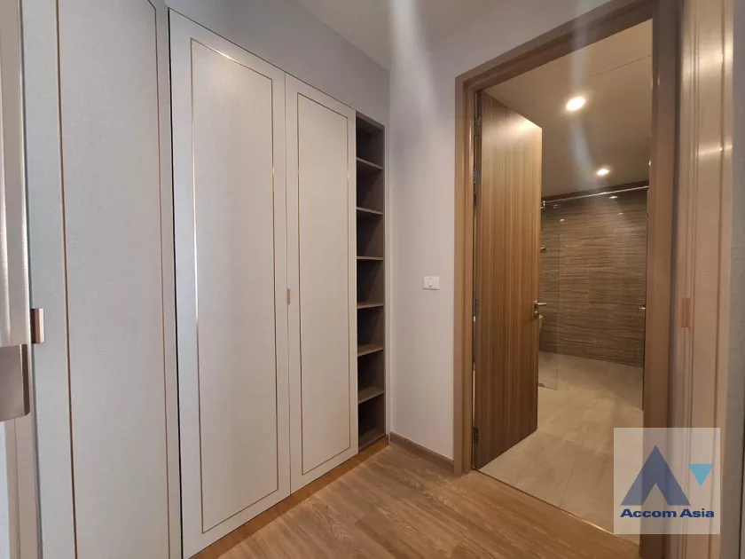 18  4 br Apartment For Rent in Sathorn ,Bangkok BTS Chong Nonsi at Luxury Designed in Prime Area AA33435