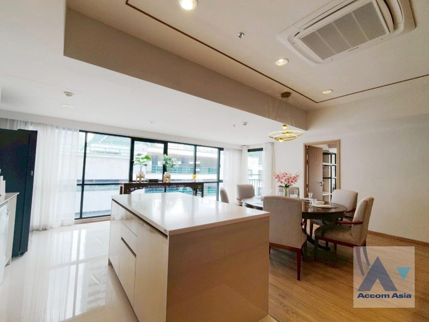5  3 br Apartment For Rent in Sathorn ,Bangkok BTS Chong Nonsi at Luxury Designed in Prime Area AA33437