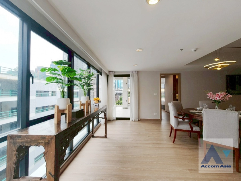 6  3 br Apartment For Rent in Sathorn ,Bangkok BTS Chong Nonsi at Luxury Designed in Prime Area AA33437