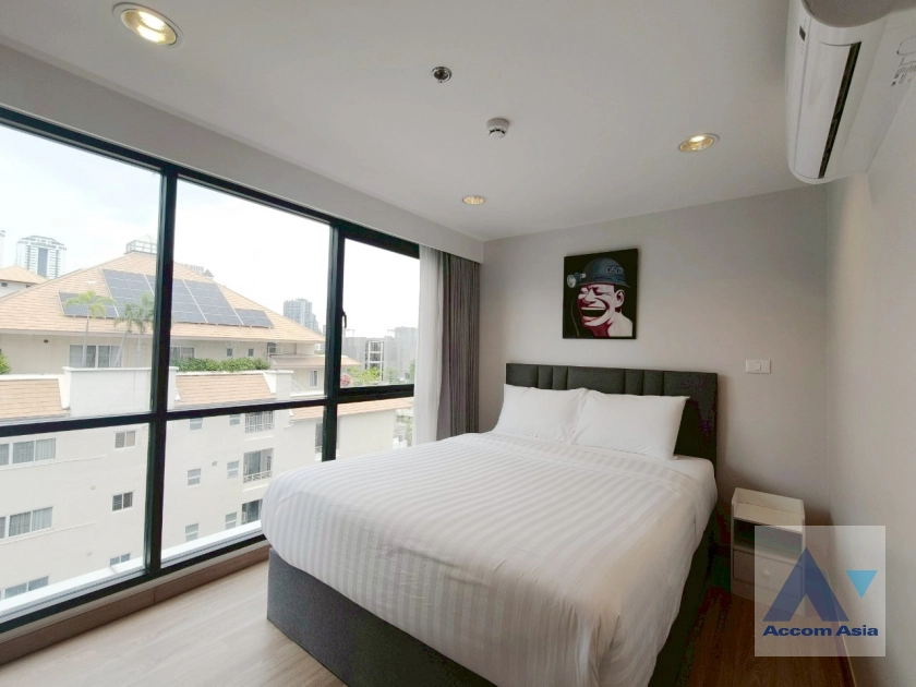 13  3 br Apartment For Rent in Sathorn ,Bangkok BTS Chong Nonsi at Luxury Designed in Prime Area AA33437