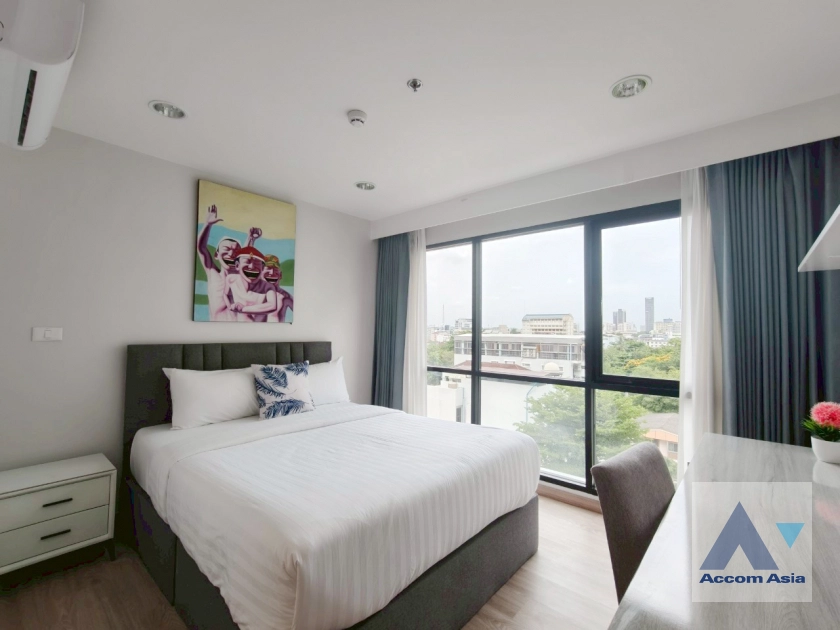 18  4 br Apartment for rent and sale in Sathorn ,Bangkok BTS Chong Nonsi at Luxury Designed in Prime Area AA33438