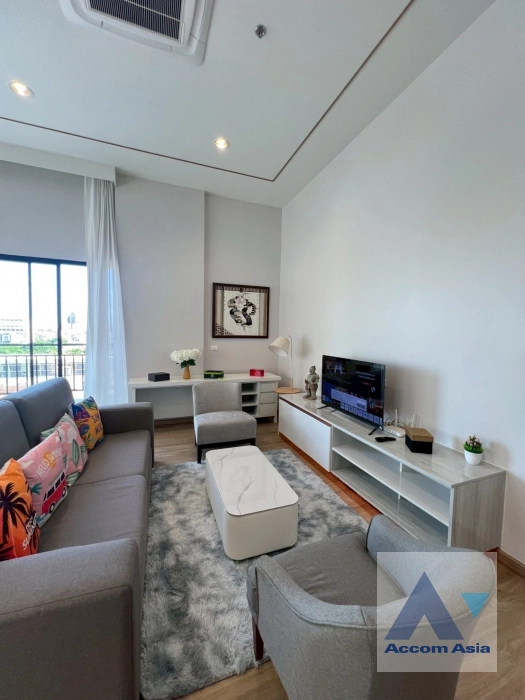 unitPet friendly |  4 Bedrooms  Apartment For Rent in Sathorn, Bangkok  near BTS Chong Nonsi (AA33440)