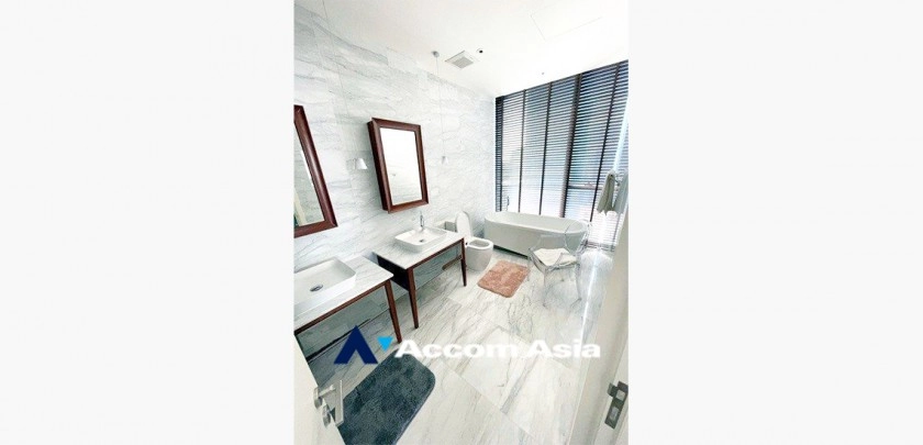 11  2 br Condominium For Sale in Sukhumvit ,Bangkok BTS Thong Lo at KHUN by Yoo AA33446