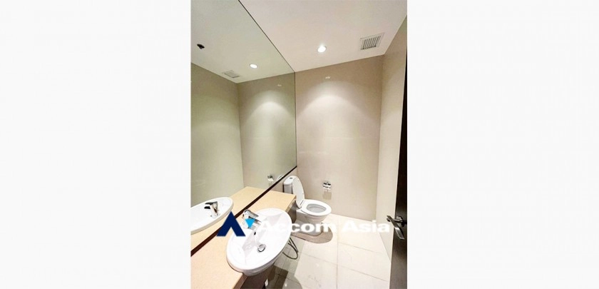 16  3 br Apartment For Rent in Ploenchit ,Bangkok BTS Ploenchit at Elegance and Traditional Luxury AA33450