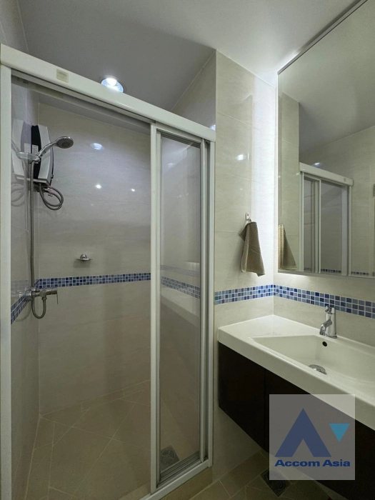 14  2 br Condominium For Rent in Sukhumvit ,Bangkok BTS Phra khanong at Life at Sukhumvit 65 AA33452