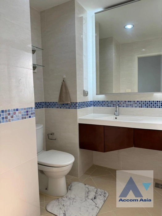 15  2 br Condominium For Rent in Sukhumvit ,Bangkok BTS Phra khanong at Life at Sukhumvit 65 AA33452