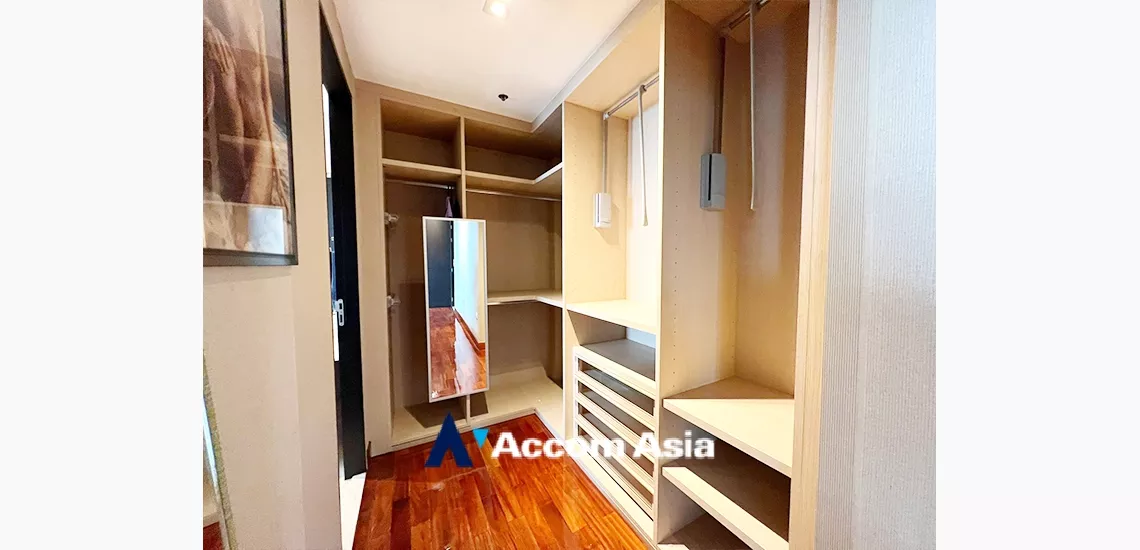 30  4 br Condominium For Rent in Sukhumvit ,Bangkok BTS Phrom Phong at The Madison AA33458