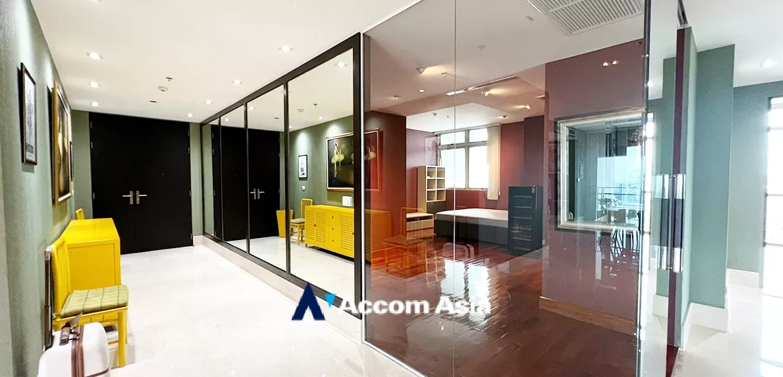 23  4 br Condominium For Rent in Sukhumvit ,Bangkok BTS Phrom Phong at The Madison AA33458