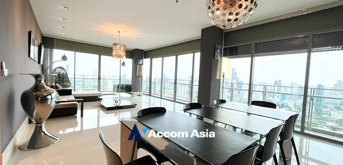 Pet friendly |  4 Bedrooms  Condominium For Rent in Sukhumvit, Bangkok  near BTS Phrom Phong (AA33458)