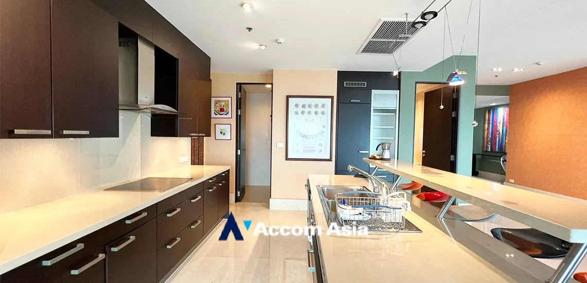 9  4 br Condominium For Rent in Sukhumvit ,Bangkok BTS Phrom Phong at The Madison AA33458
