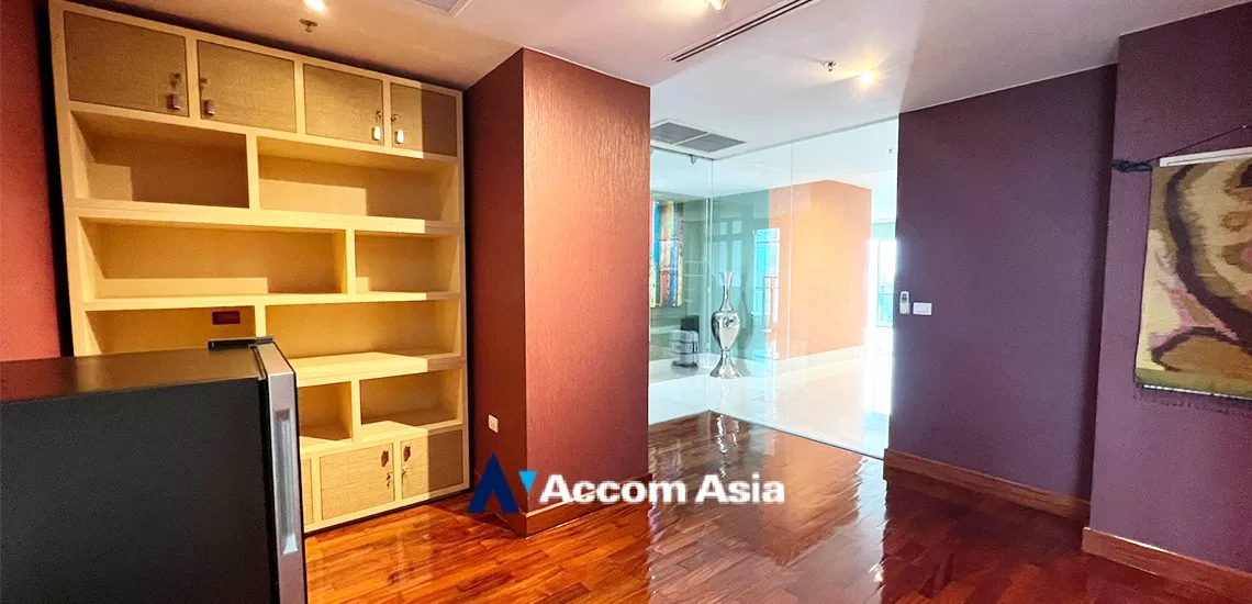 24  4 br Condominium For Rent in Sukhumvit ,Bangkok BTS Phrom Phong at The Madison AA33458