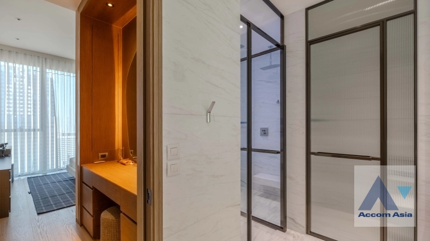 6  2 br Condominium for rent and sale in Ploenchit ,Bangkok BTS Chitlom at Scope Langsuan AA33474