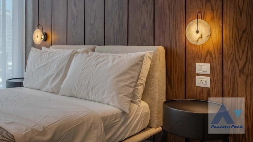 12  2 br Condominium for rent and sale in Ploenchit ,Bangkok BTS Chitlom at Scope Langsuan AA33474