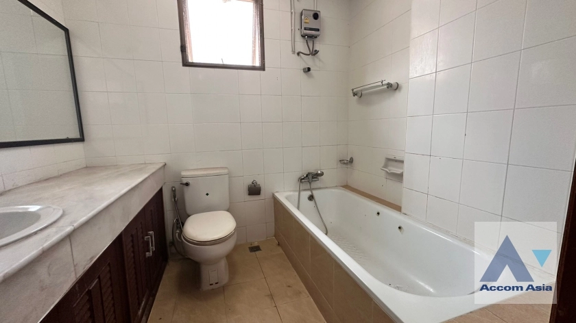 23  4 br House For Rent in Sukhumvit ,Bangkok BTS Thong Lo at Sukhumvit Villa 54767