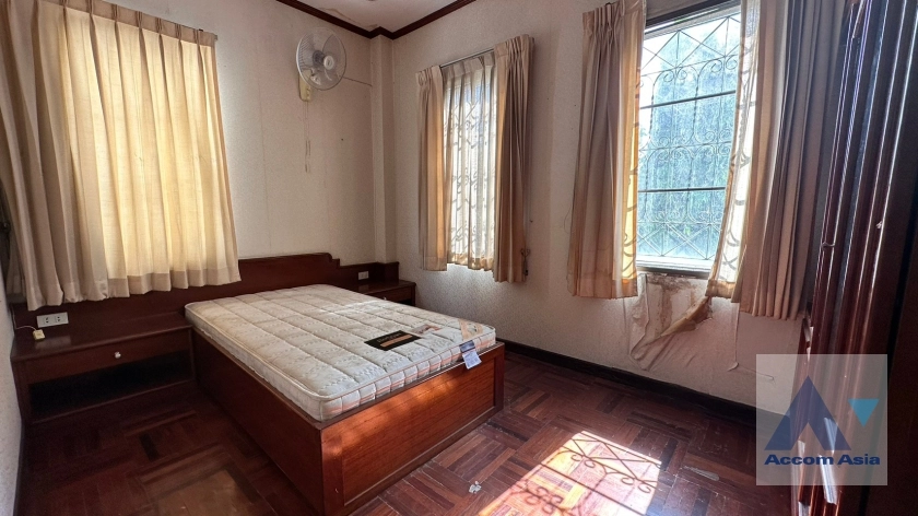 14  4 br House For Rent in Sukhumvit ,Bangkok BTS Thong Lo at Sukhumvit Villa 54767