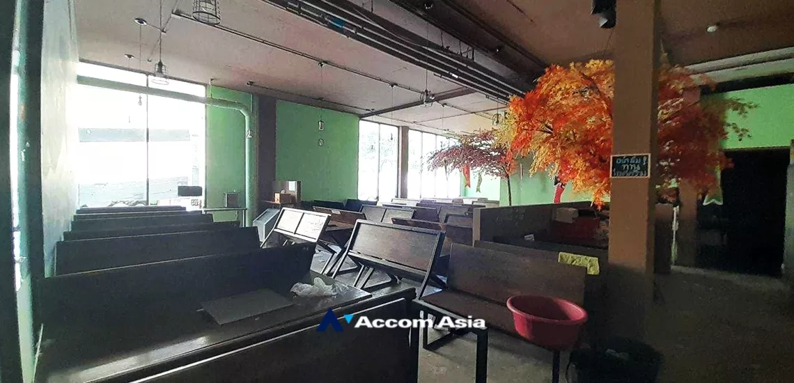 unit Retail / showroom For Rent in Sukhumvit, Bangkok  near BTS Asok - MRT Phetchaburi (AA33486)