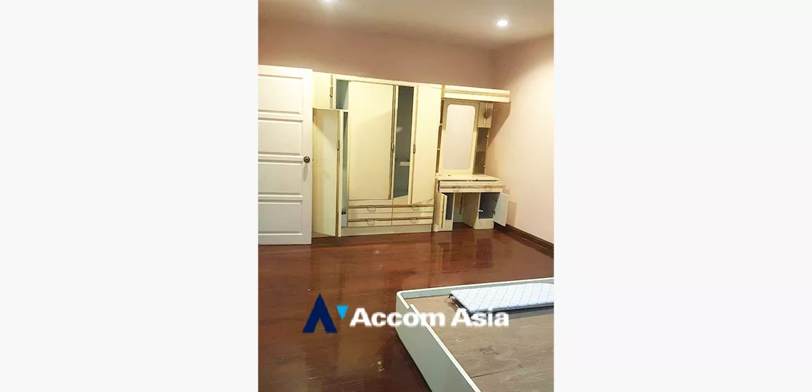 7  3 br House For Rent in bangna ,Bangkok BTS Bang Chak AA33496