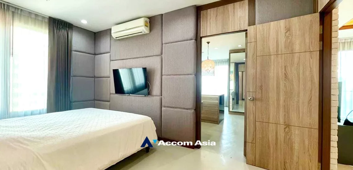 7  3 br Condominium for rent and sale in Phaholyothin ,Bangkok MRT Phetchaburi - ARL Makkasan at Villa Asoke AA33497