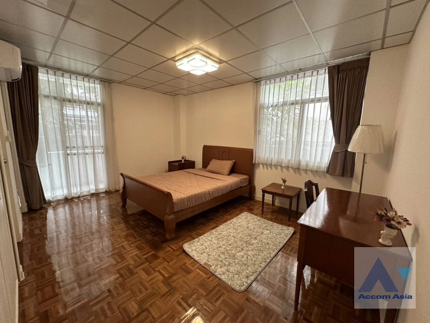 6  4 br Apartment for rent and sale in Sukhumvit ,Bangkok BTS Phrom Phong at Perfect Living In Bangkok AA33510