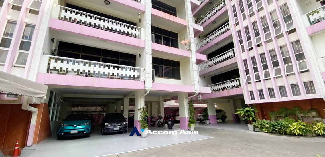4  3 br Apartment For Rent in Sukhumvit ,Bangkok MRT Phetchaburi at Classic Residence AA33513